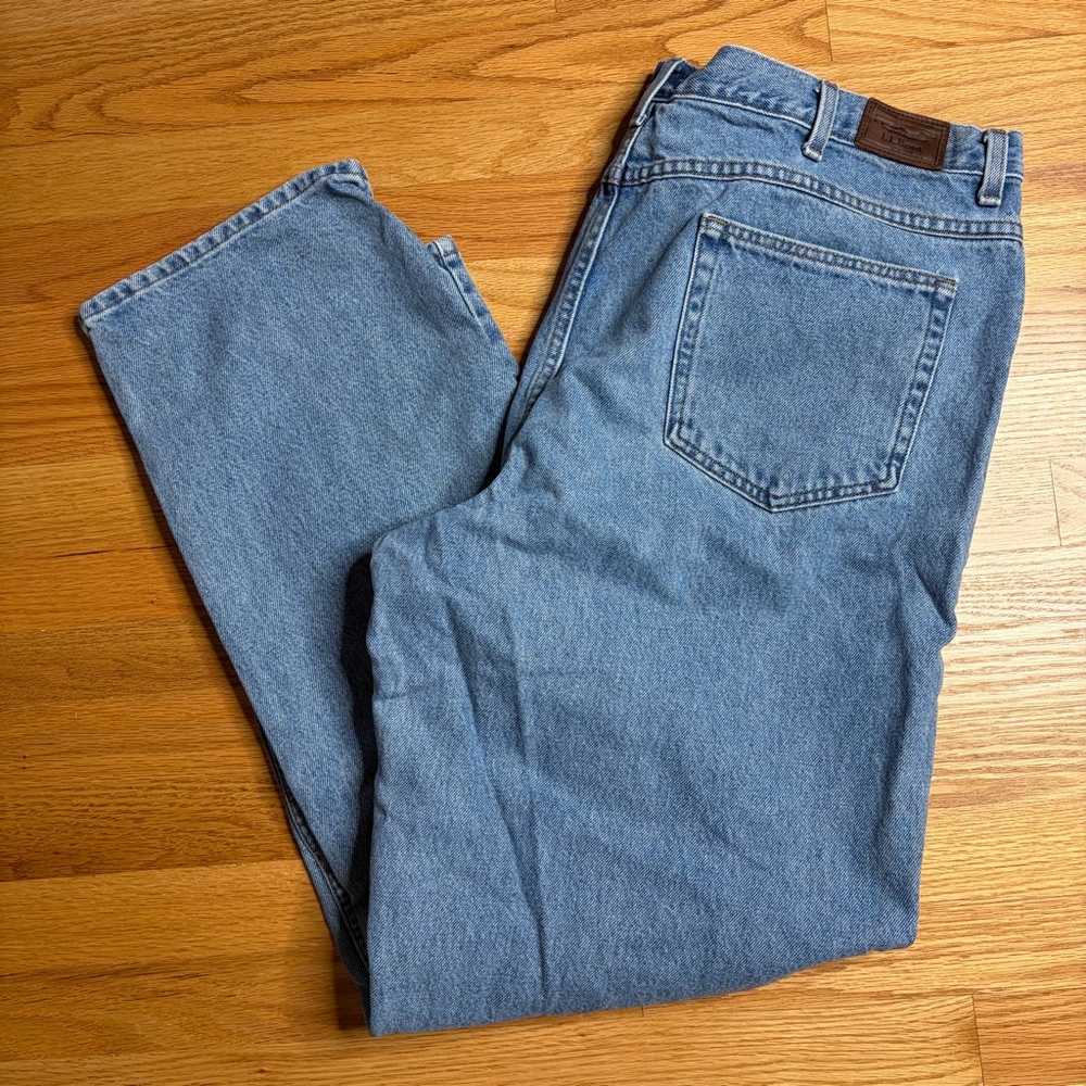 LL BEAN Jeans Mens 41 x 33‎ (Actual)  Medium Wash RELAXED FIT Dad Work Outdoor